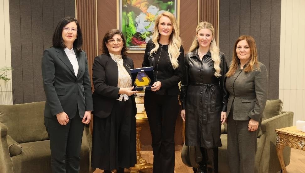 Nilden Bektaş Erhürman, DAÜ Kadın Araştırmaları Merkezi'ni Ağırladı