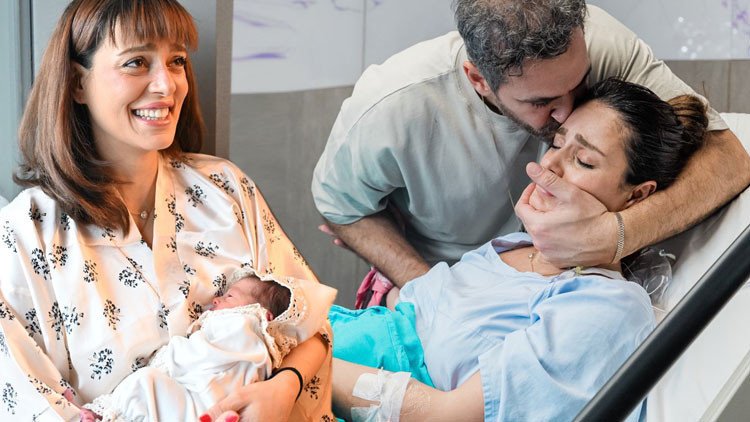Bestemsu Özdemir, Anne Olmanın Coşkusunu Paylaşıyor