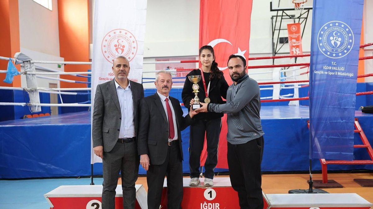 Iğdır'da Yükselen Genç Yetenekler Belirlendi: Boks İl Yarışması Sonuçlandı!