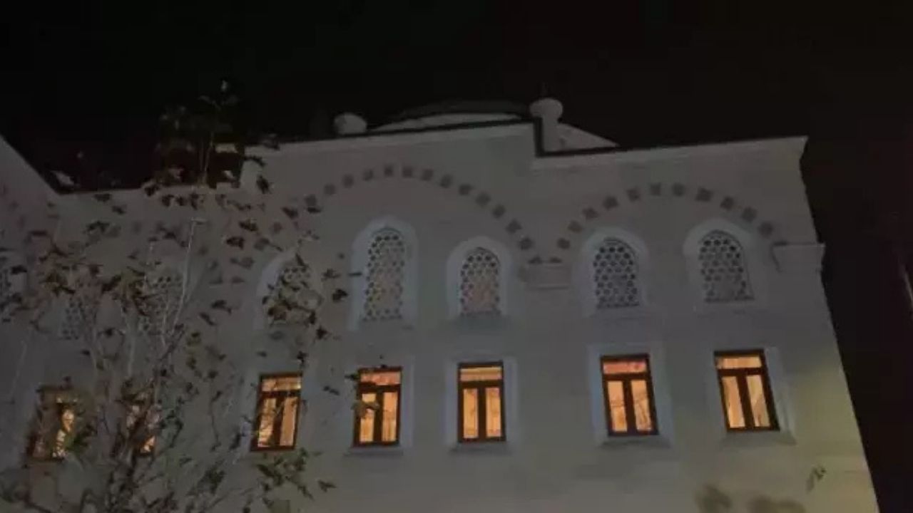 Başakşehir’de Cami Tuvaletinde Erkek Cesedi Bulundu