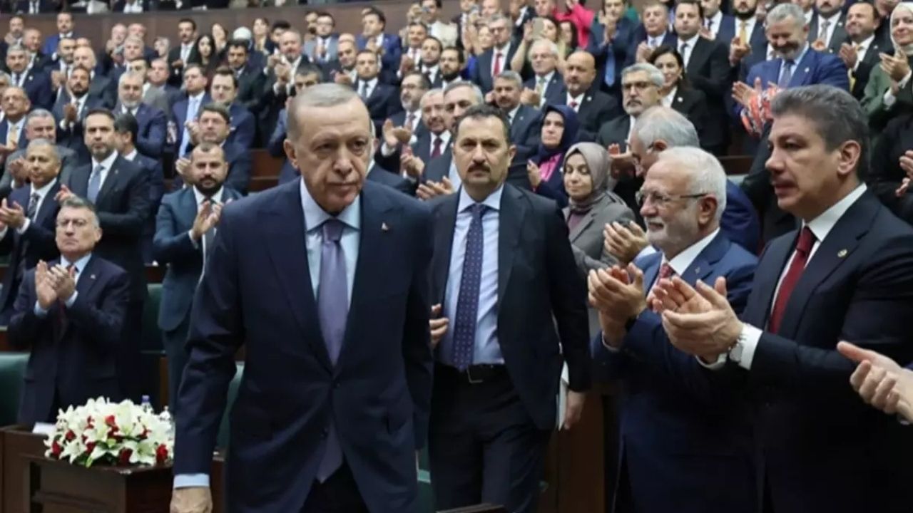 AK Parti’den “Terörsüz Türkiye” Raporu: TBMM’ye Sunuldu, SDG İçin Mutabakat Şartı Getirildi