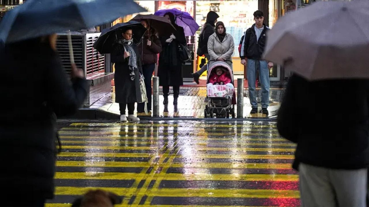 Balkanlardan Gelen Yağışlı Hava İstanbul’u Serinletecek
