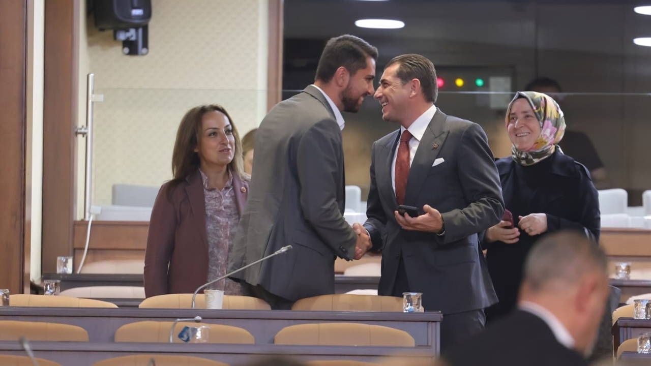 İBB Meclisi'nde CHP'den İstifa: Ekrem Eray Arda Bağımsız Kalacak