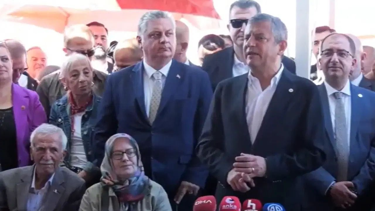 Özgür Özel’den Emeklilere Yeni Düzenleme Mesajı