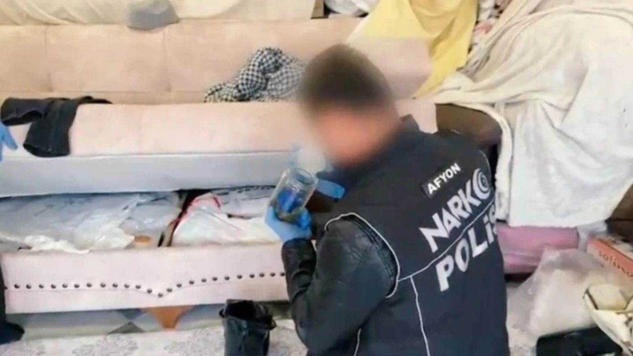 Afyonkarahisar’da Yeşil Reçete Operasyonu: 19 Tutuklama