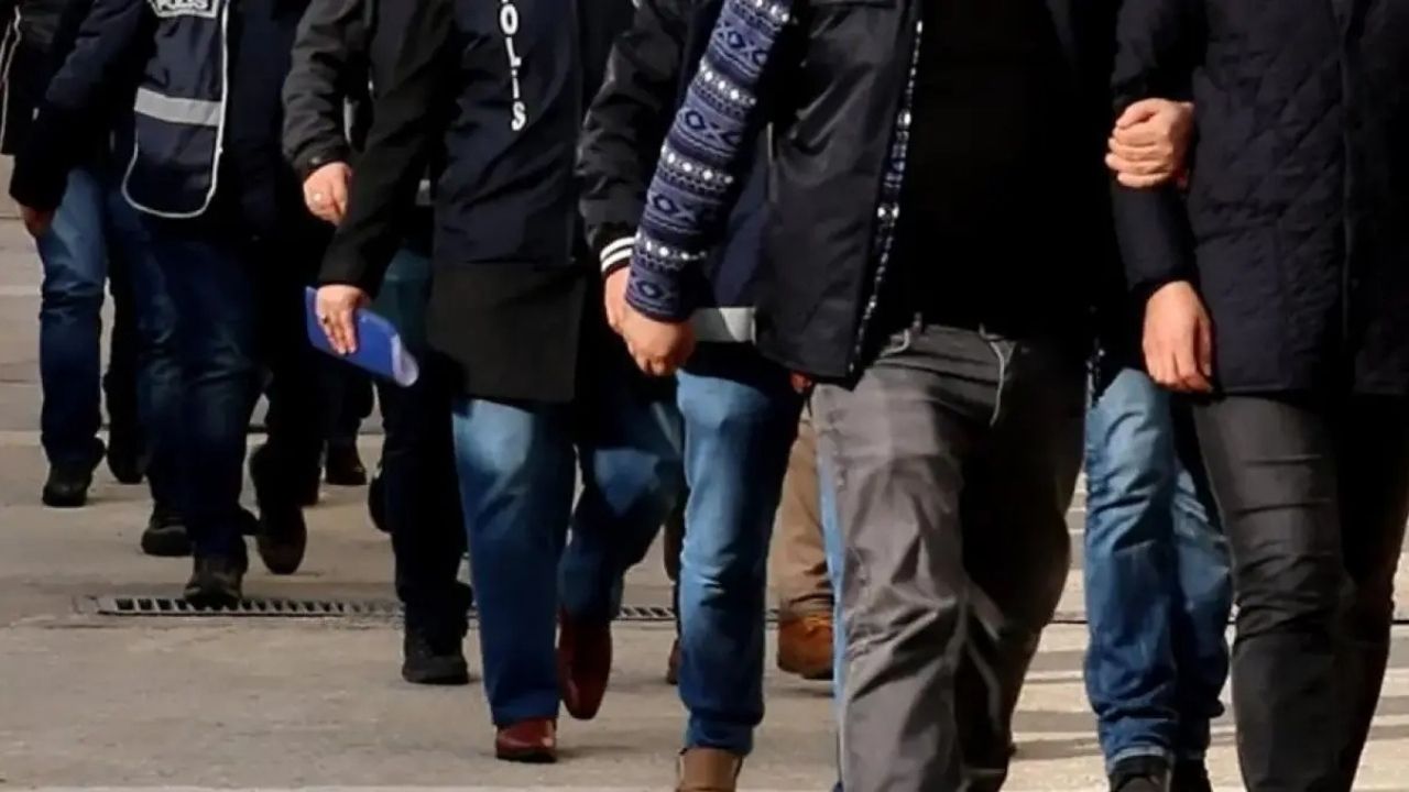 Usulsüz Vatandaşlık Soruşturmasında 1070 Kişi İçin İptal Süreci