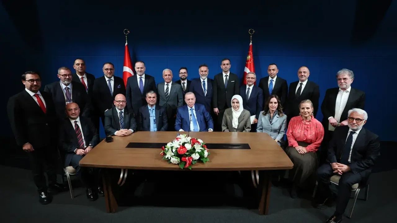 Erdoğan’dan Fon Soruşturması Mesajı: Hukuk Önünde Hesap Verilecek