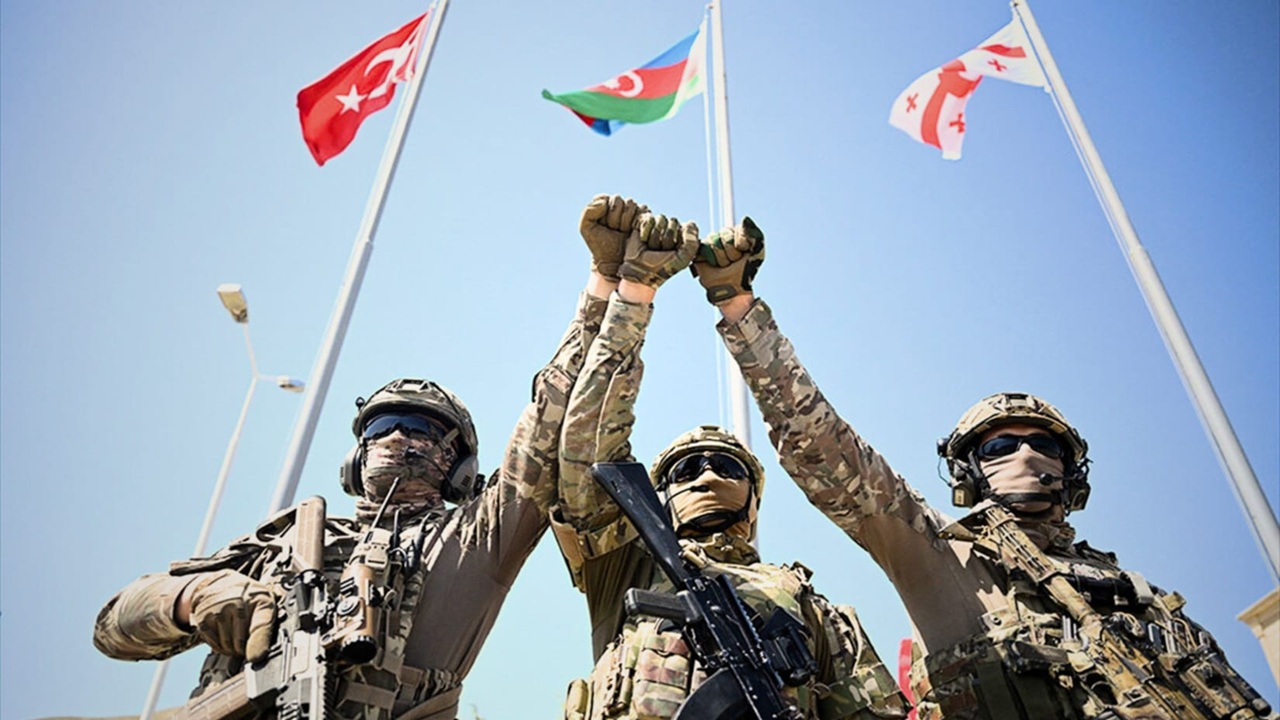 AZERBAYCAN’A KARŞI BLACK PR SABOTAJININ ANA HEDEFİ GAZZE VEYA BAŞÖRTÜSÜ DEĞİLDİR