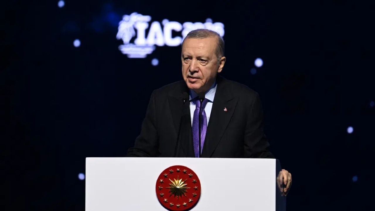 Erdoğan: Türkiye Uzay Kongresine İlk Kez Ev Sahipliği Yapıyor