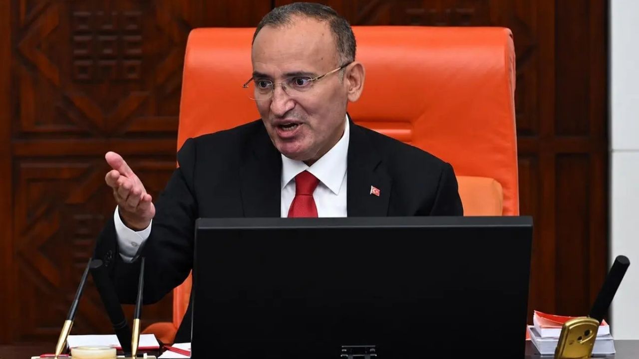 Bekir Bozdağ TBMM Başkanvekilliği Görevinden İstifa Etti