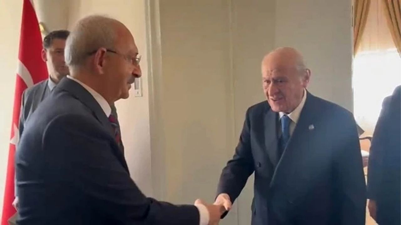 Meclis’te Sürpriz Görüşme: Bahçeli ve Kılıçdaroğlu Bir Araya Geldi