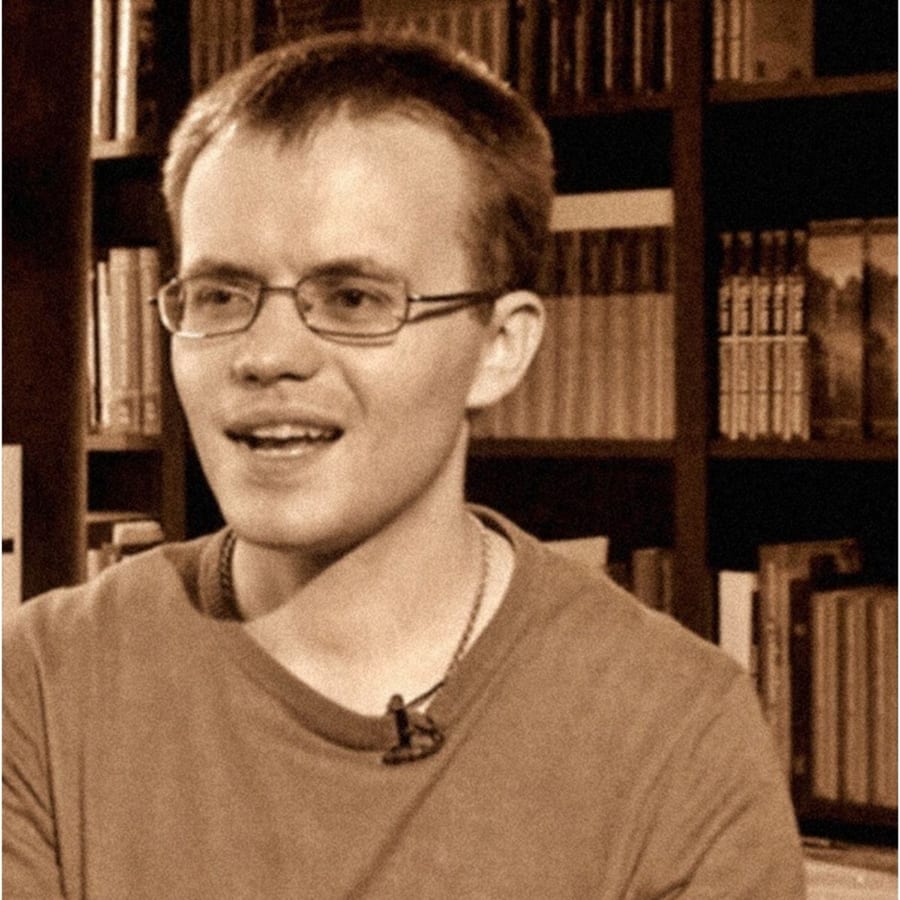 Siyasi analist Andrew Korybko