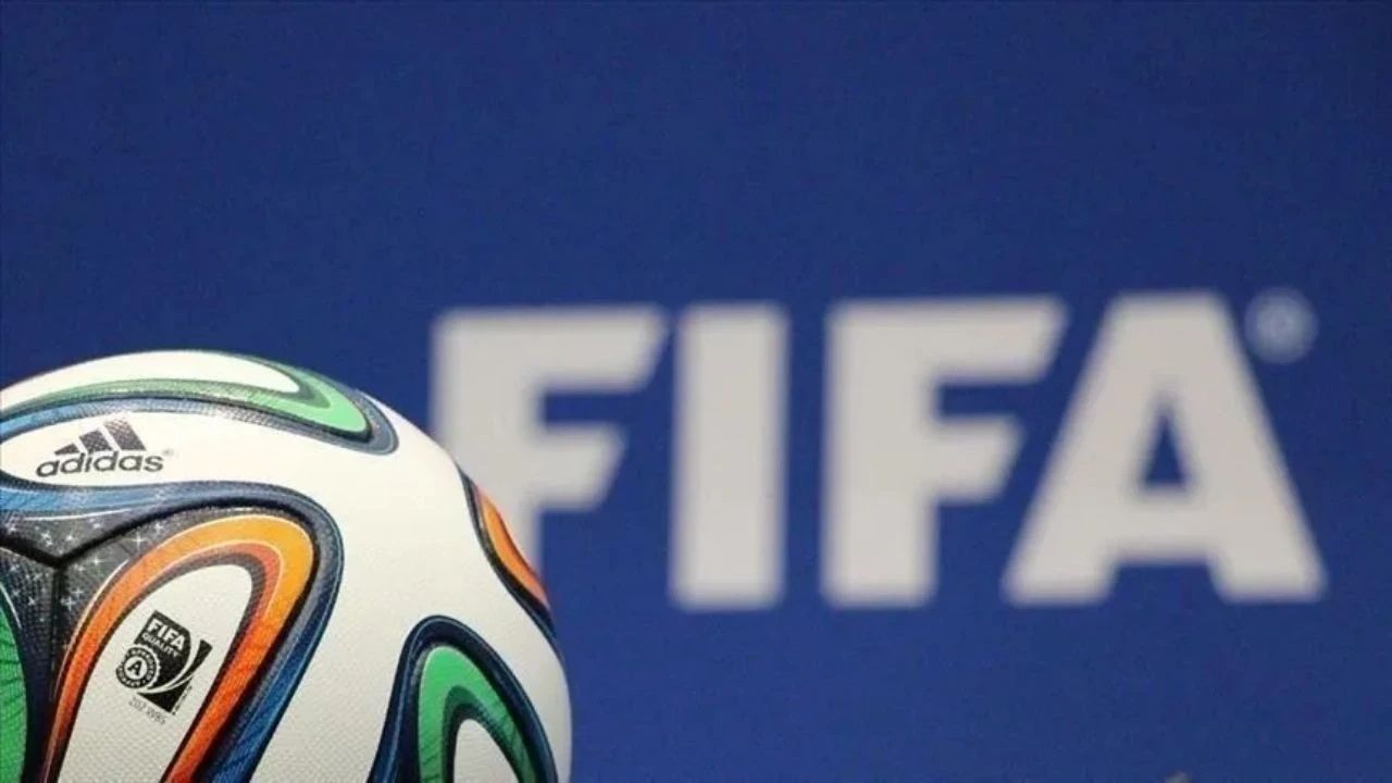 UEFA’dan FIFA’ya 42 soruluk mektup: Infantino’ya 2 Kasım süresi