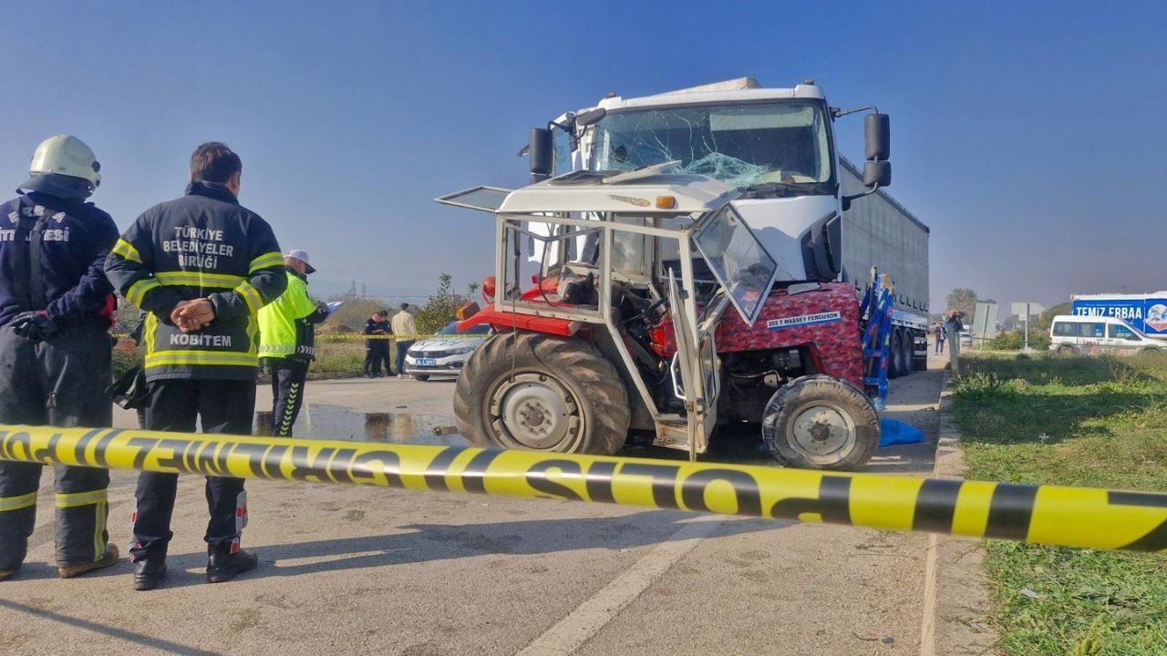 Tokat’ta Askeri Malzeme Taşıyan TIR İle Traktör Çarpıştı: 2 Ölü