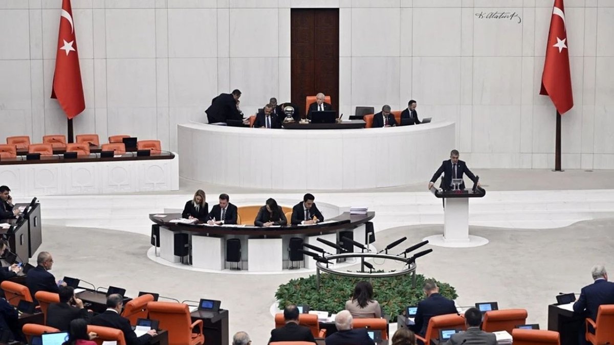 TBMM’den Tarihi Adım: Kadınların Doğum İzni Süresi Artırıldı