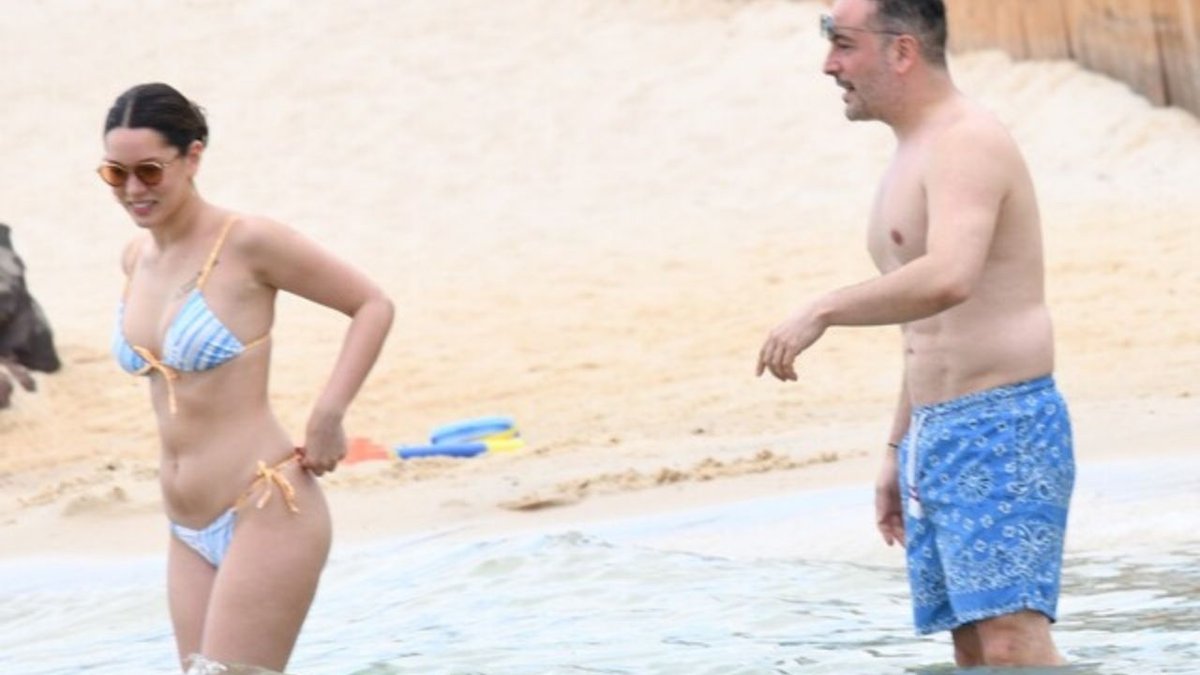 Oğuzhan Koç Ve Hazal Subaşı Çeşme Tatilinde Aşk Dolu Anlar