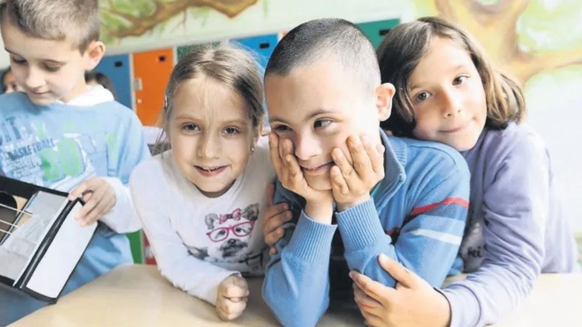Otizm ve Şiddet Arasında Bilimsel İlişki Bulunmamakta: Uzmanlar Uyarıyor