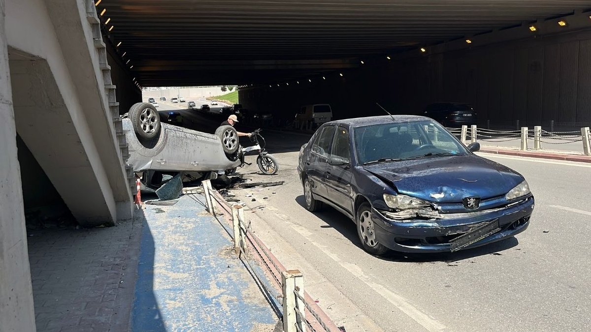 Konya’da Refüje Çarpan Otomobil Takla Attı Yaralı Araçta Sıkıştı